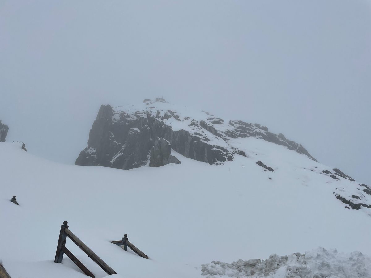 玉龙雪山栈道